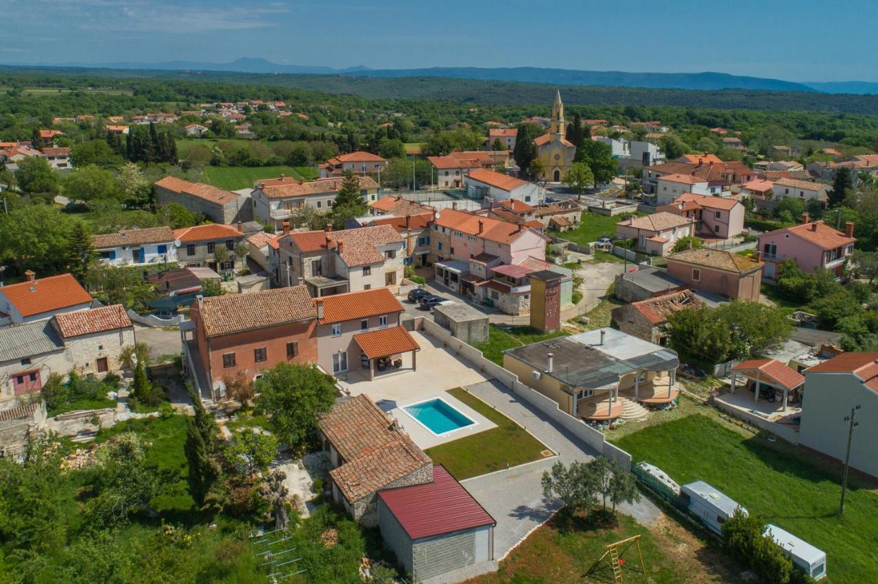 Villa Ester Пула Экстерьер фото